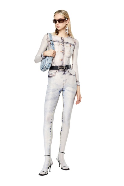 T-Clau-D2 Diesel UK White