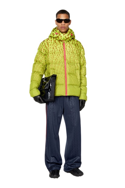 W-Step-Mon Diesel UK Green