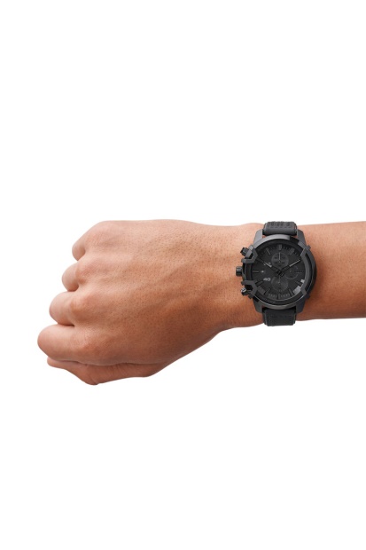 Dz4556 Diesel UK Black