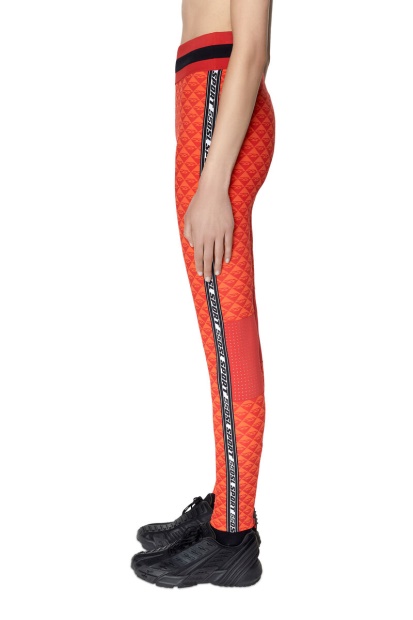 Awsb-Reeing-Wt09 Diesel UK Orange