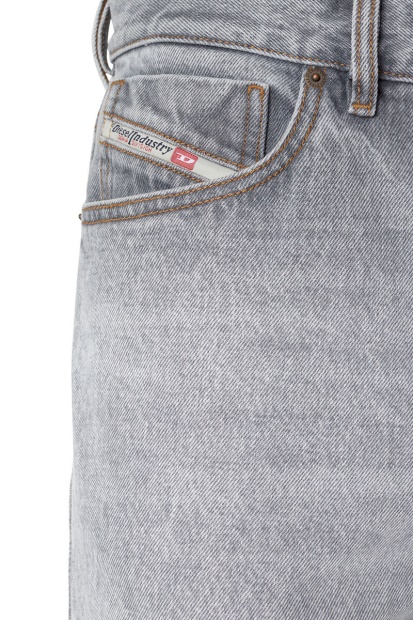 Light Grey 1995 007D4 Straight Jeans Diesel UK