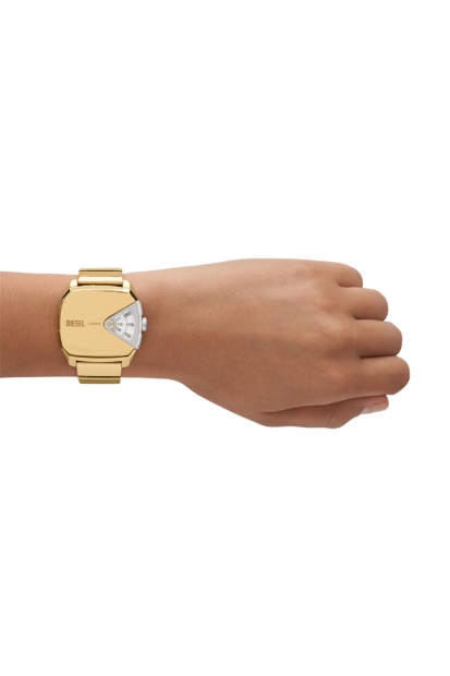 Dz2154 Diesel UK Gold