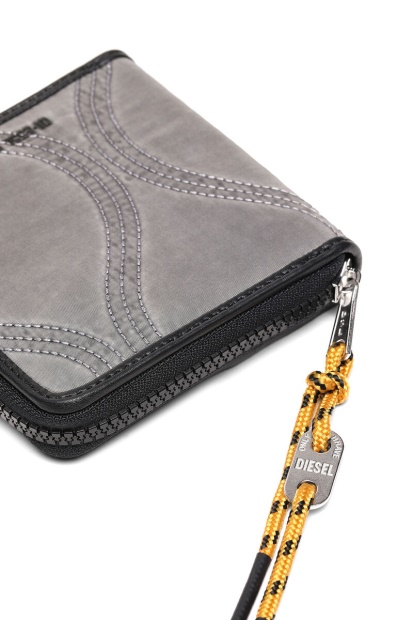 Grey Diesel UK Pi-Zip