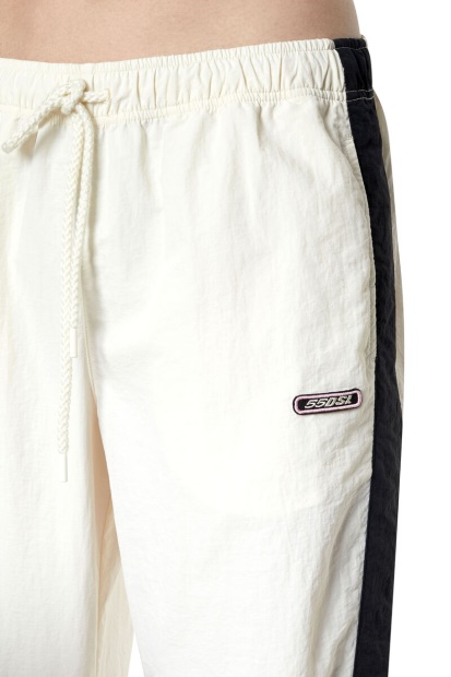 Awwb-Sweang-Ht25 Diesel UK White