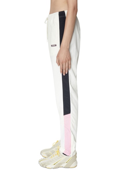 Awwb-Sweang-Ht25 Diesel UK White