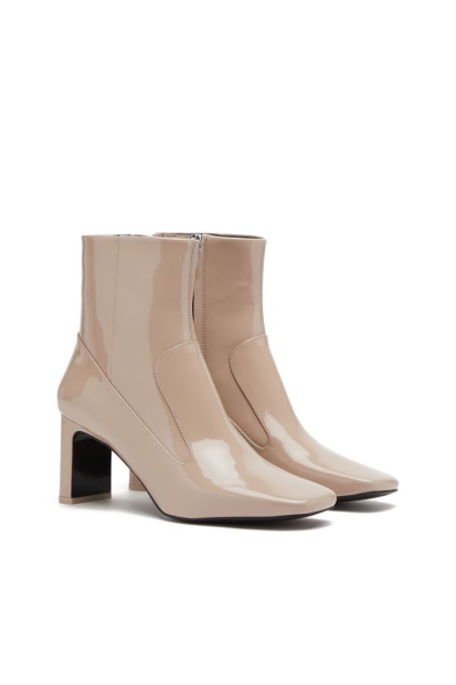 Beige D-Millenia Diesel UK