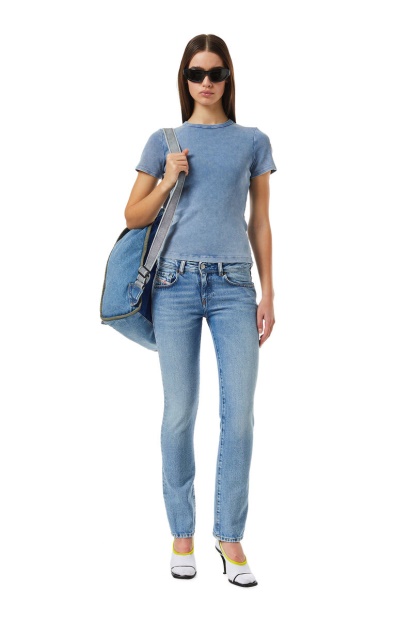 2002 09C16 Straight Jeans Diesel UK Medium Blue