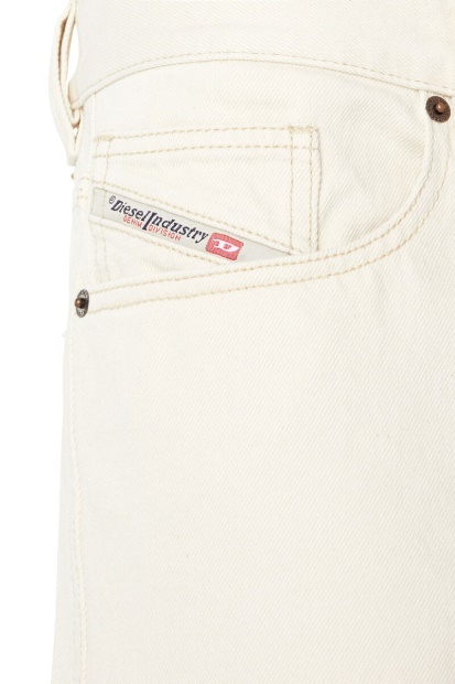 2010 09B95 Straight Jeans Diesel UK White