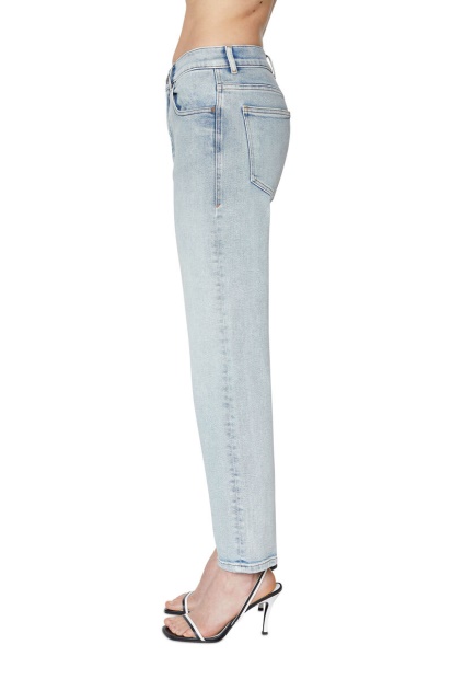 Light Blue Diesel UK 2016 D-Air 0079Z Boyfriend Jeans