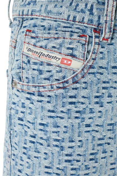 1994 09E37 Straight Jeans Diesel UK Light Blue