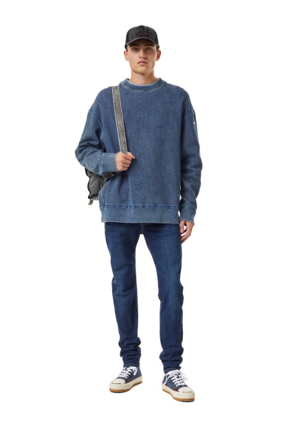 Diesel UK 1979 Sleenker 09B98 Skinny Jeans Dark Blue