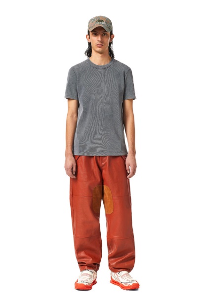 T-Ruffle Diesel UK Black