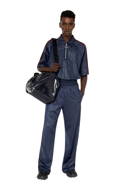 Dark Blue S-Mekory Diesel UK