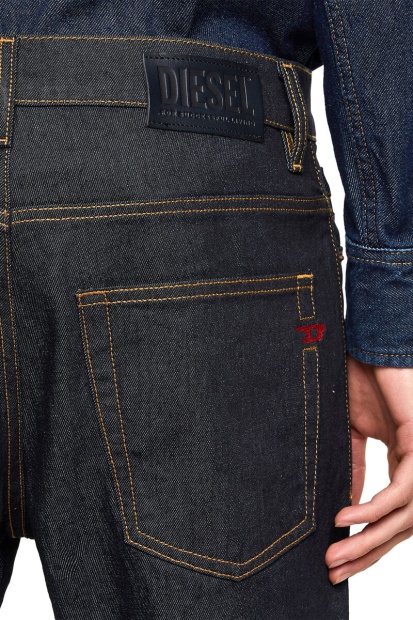 Diesel UK 2005 D-Fining 009Hf Tapered Jeans Dark Blue