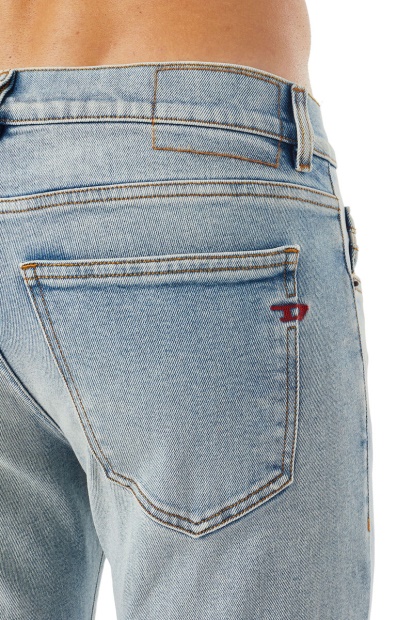 Light Blue 2019 D-Strukt 09C08 Slim Jeans Diesel UK