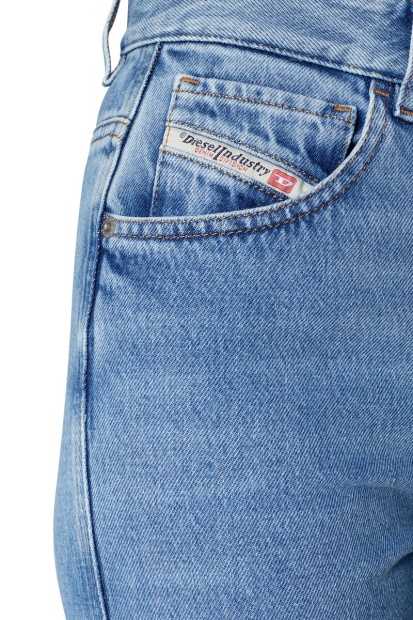 Diesel UK 1994 09C16 Straight Jeans In Medium Blue