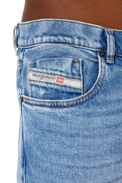 2019 D-Strukt 9B92L Slim Jeans Diesel UK Light Blue