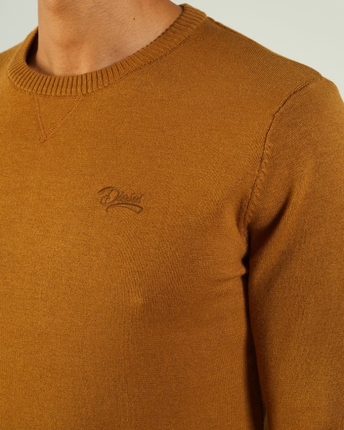Dylan Round Neck Maple Leaf Diesel UK Brown