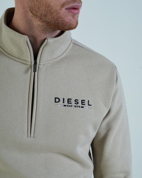 Diesel UK Dawayne Funnel Neck Wafer Beige