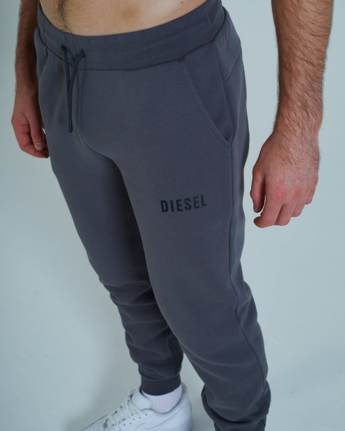 Finn Jogger Basalt Dark Diesel UK Grey