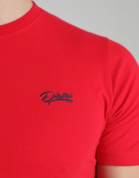 Basic Scott O Neck Tee Barbados Cherry Diesel UK Red