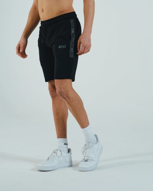 Diesel UK Maximus Short New Black