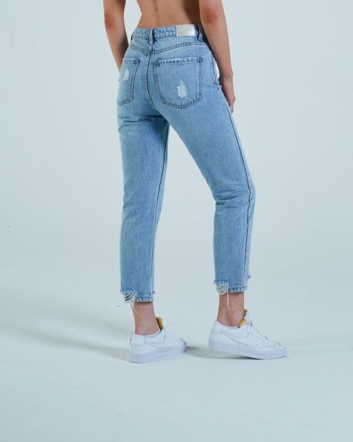 Taylor Straight Leg Laundry Blue Diesel UK