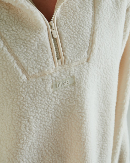 Bora Fleece Hood Golden Ivory Diesel UK Ivory