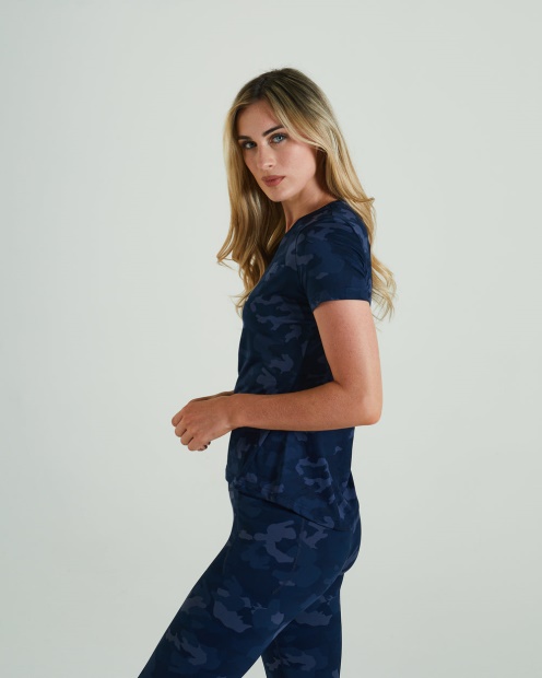 Navy Lift T-Shirt Midnight Camo Diesel UK