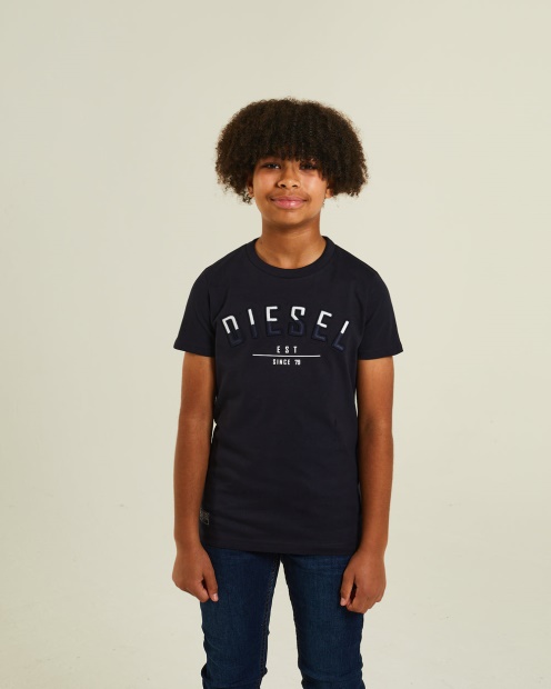 Joshua Tee Navy Diesel UK Red