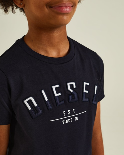 Joshua Tee Navy Diesel UK Red