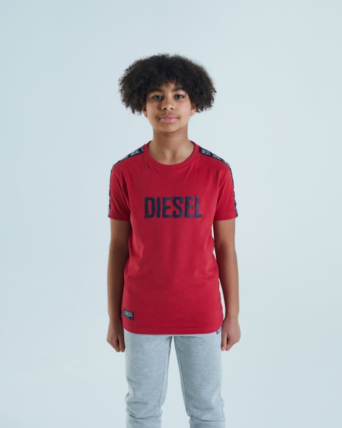 Cosmo Tee Red Diesel UK Navy
