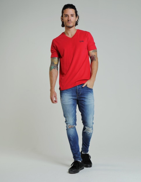 Basic Scott V Neck Barbados Cherry Diesel UK Blue