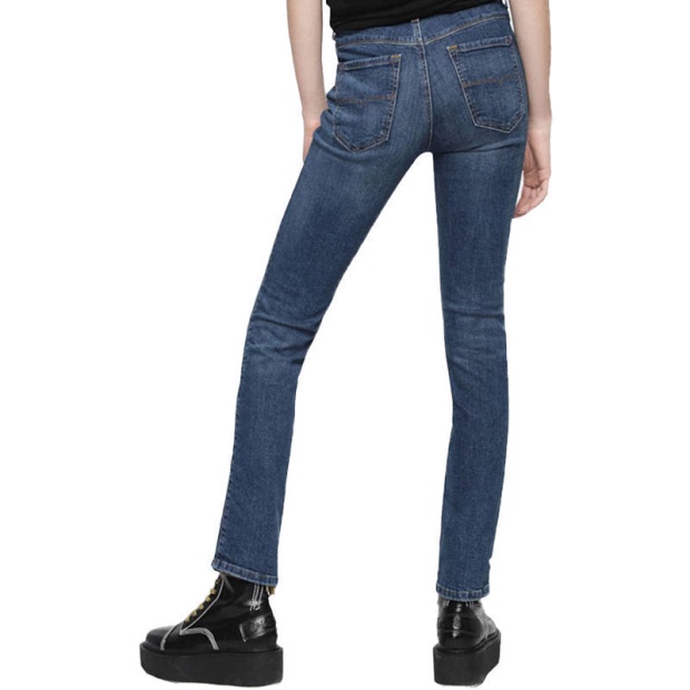 Diesel UK Sandy 069Aj Women's Jeans Regular Slim Straight Regular Waist Fit Pants